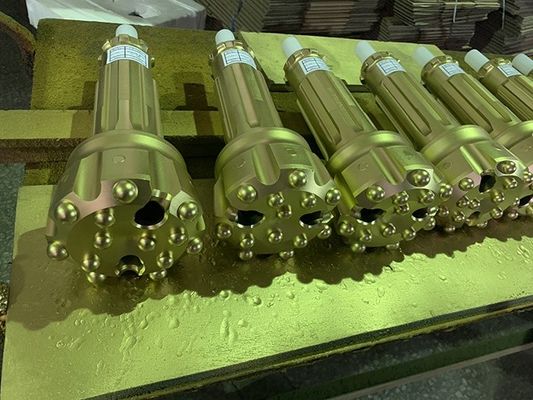 DHD340 مثقاب المطرقة DTH قطرها 110 مم 4 بوصة مثقاب لحفر آبار المياه